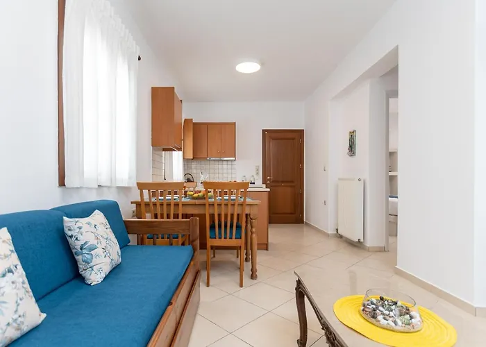 Amaranto Naxos * Naxos City